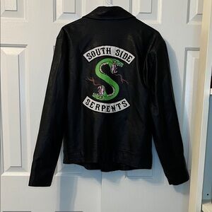 Archie Comics Riverdale Southside Serpents Black Faux Leather Moto Jacket Size M